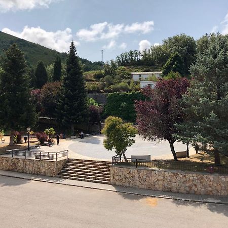 Pension Fernandez Vega de Valcarce Exterior photo